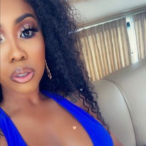 Meet your Posher, Sheneka